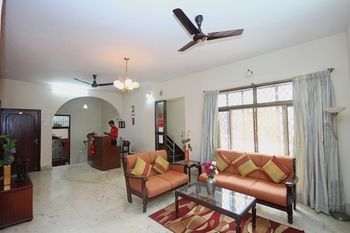 Oyo 2388 Hebbal Otel Bangalore Dış mekan fotoğraf